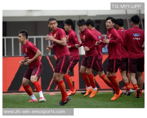 足球对话:探讨赛场上的激情与策略交锋 足球对话:探讨赛场上的激情与策略交锋